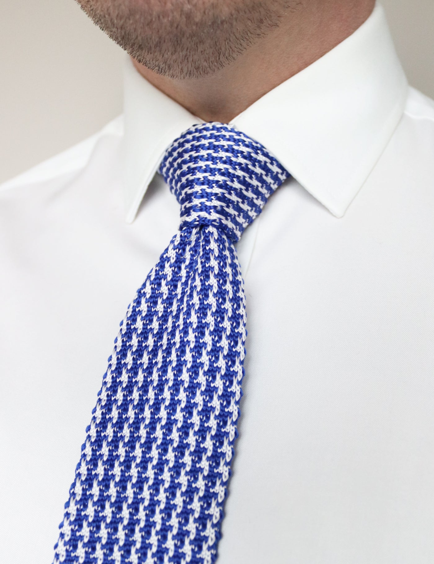 Houndstooth Design Knitted Tie With Square End - Royal Blue