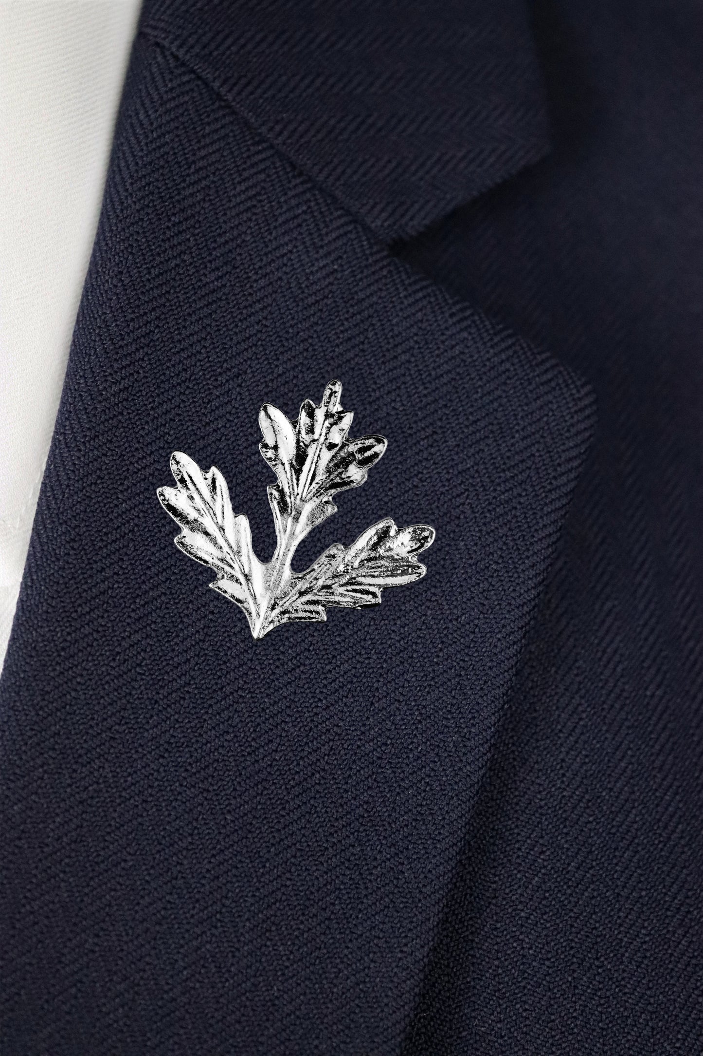 Maple Leaf Lapel Pin - Silver