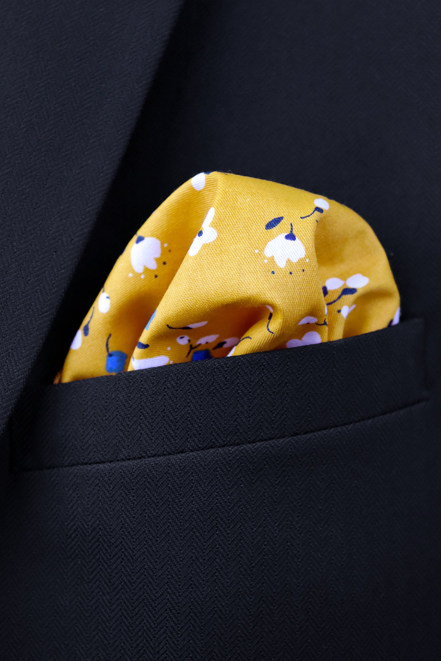 100% Cotton Floral Print Tie - Yellow & Blue